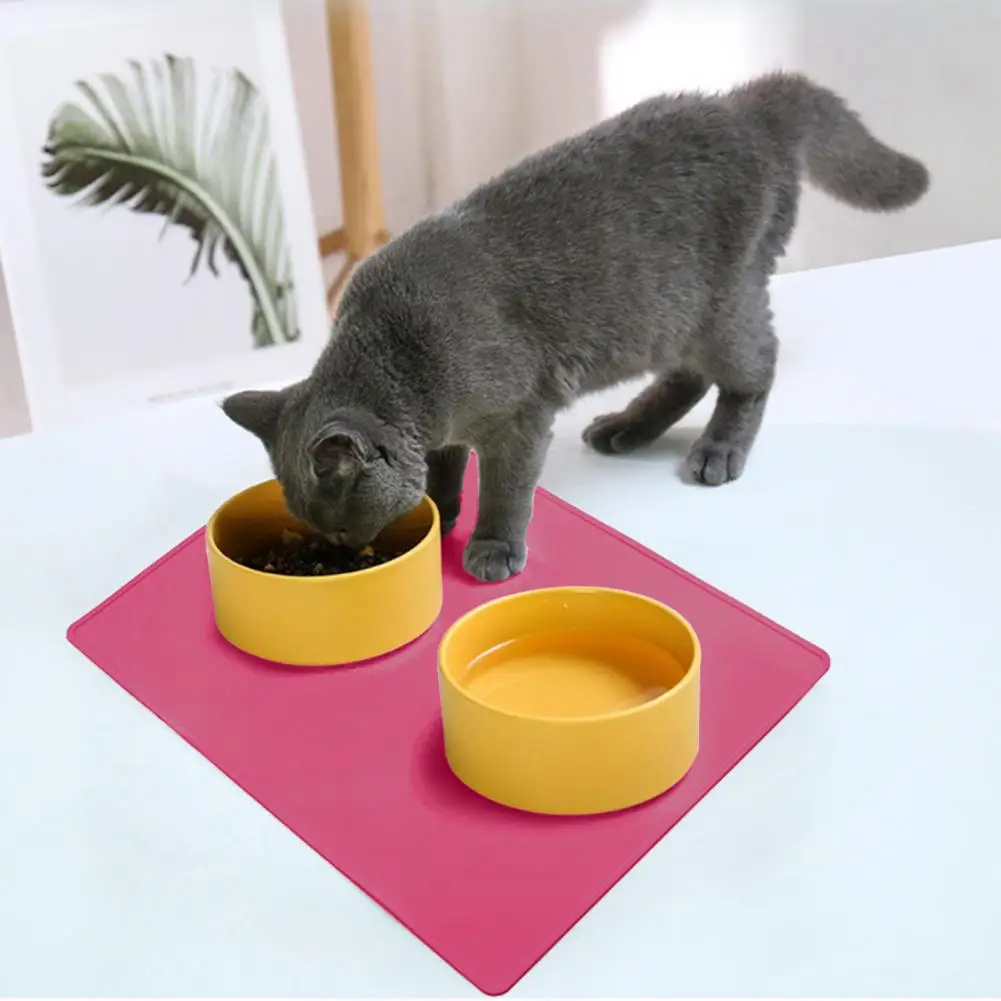 Roll-up kisállat szőnyeg vízálló szilikon kisállat tányéralátét csúszásgátló kutyatál szőnyeg rendetlen ivóknak Könnyen tisztítható macskaeledel szőnyeg padlóra . ' - ' . 5