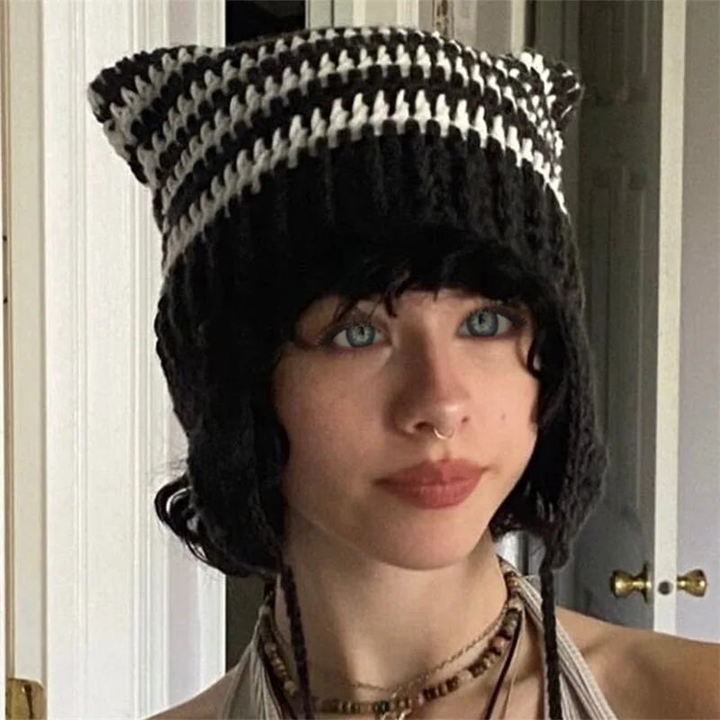 Női macska fülsapka fülbevalóval Y2K horgolt kalap ördögszarv sapka Grunge kiegészítők Aranyos téli kalapok . ' - ' . 3