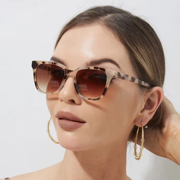Divat Női divatos kis négyzet alakú keretes napszemüveg Női vintage márka Candy napszemüveg Női árnyalatok UV400