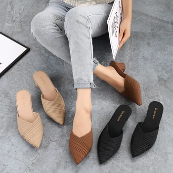 Fashion Baotou félpapucs Női új stílusú vastag sarkú Külső viselet Szandál papucs Hegyes alkalmi egyszemélyes cipő