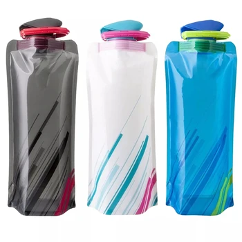 Összecsukható kulacs PE Sport vizes táska hordozható puha lombik Squeeze kültéri túrázás Kemping kerékpározás Ivóvíztáska 700ml